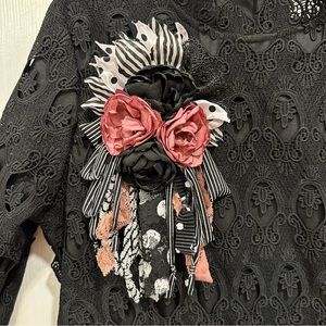 The Classy Quill Flower Pin Brooch